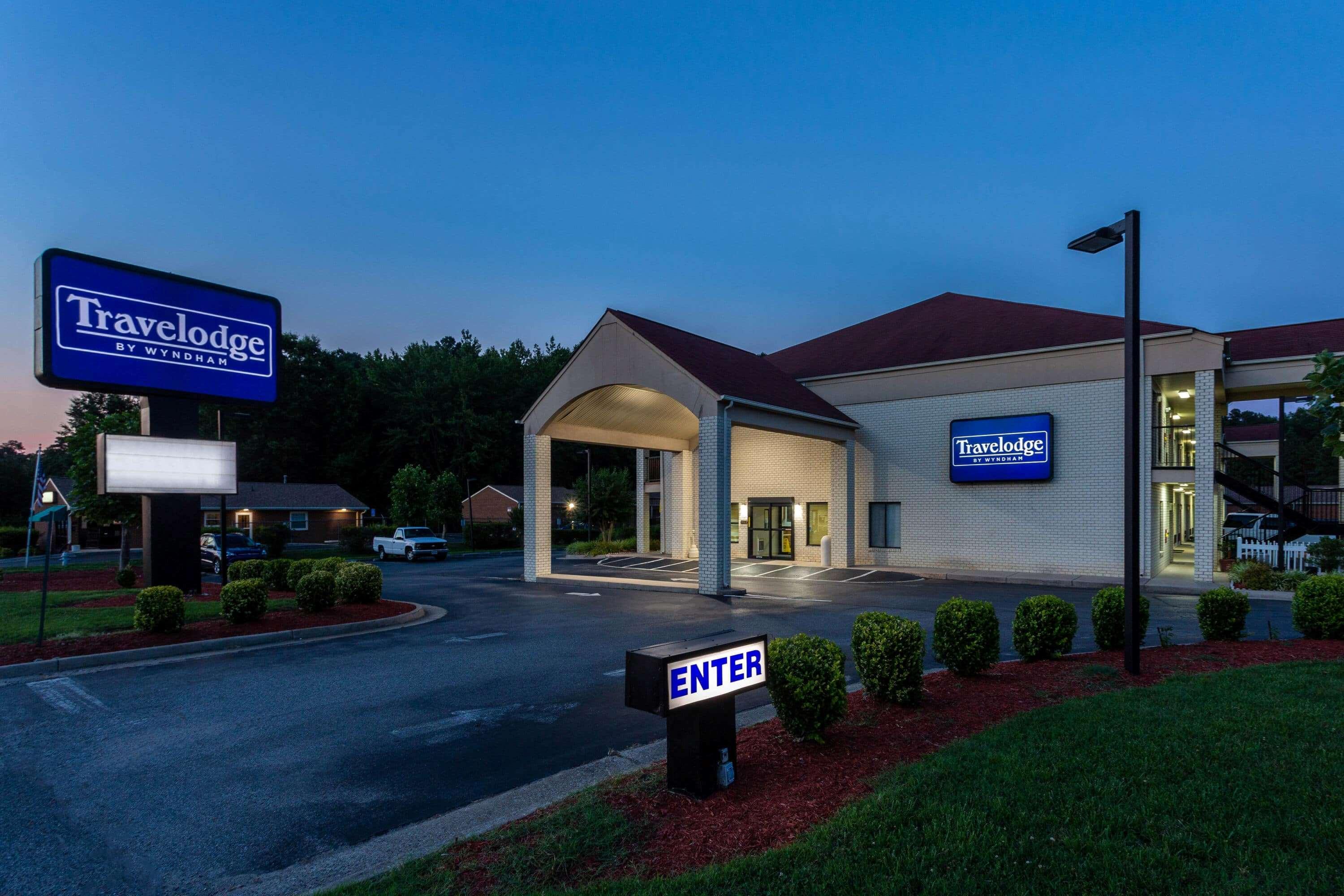 Travelodge Glen Allen Exterior photo